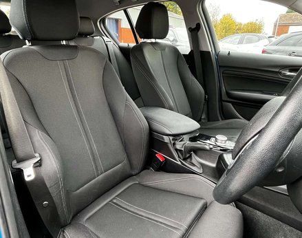 BMW 1 Series 2.0 118D Sport Auto 5dr 53