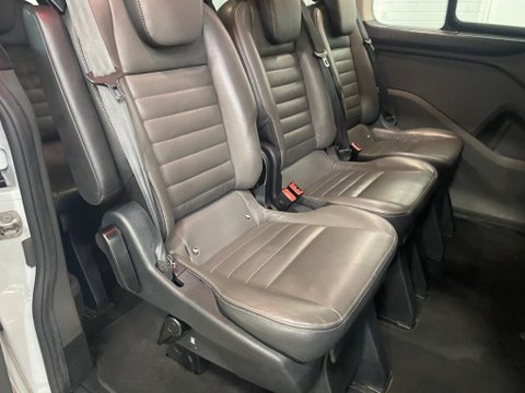 Ford Tourneo Custom 320 TITANIUM L2 ECOBLUE 19