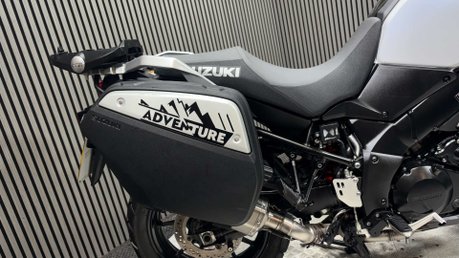 Suzuki V-Strom 1000 2017 15K ADVENTURE BIKE 1000CC LONG MOT WARRANTY TOURER 15