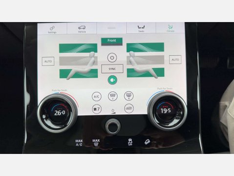 Land Rover Range Rover Velar 3.0 Range Rover Velar R-Dynamic HSE P380 Auto 4WD 5dr 38