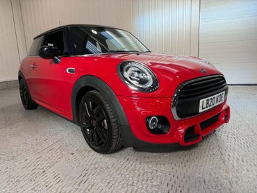 Mini Hatch 1.5 Cooper Sport Hatchback 3dr Petrol Steptronic Euro 6 (s/s) (136 ps)