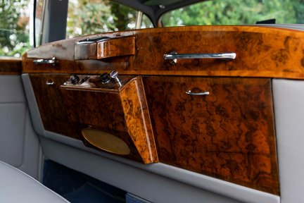 Rolls-Royce Silver Cloud II LWB 33