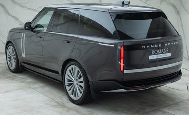 Land Rover Range Rover P530 FIRST EDITION 12