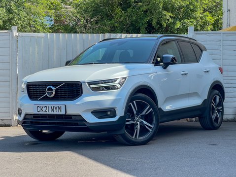 Volvo XC40 1.5 T3 R-Design SUV 5dr Petrol Auto Euro 6 (s/s) (163 ps) 2