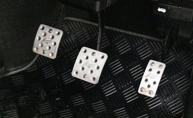 Land Rover Defender 110 Station Wagon Chelsea Truck Co. 21