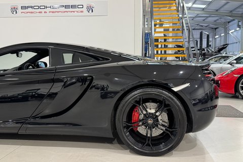 McLaren MP4-12C V8 44