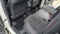 Mercedes-Benz GLB 1.3 GLB200 AMG Line SUV 5dr Petrol 7G-DCT Euro 6 (s/s) (163 ps) 24