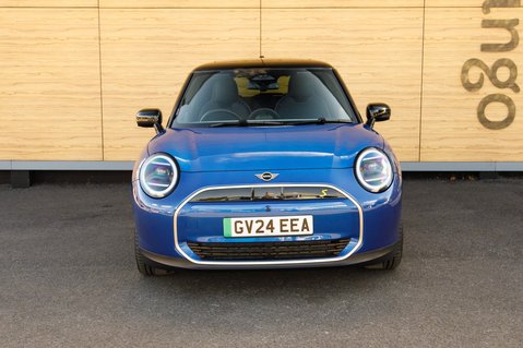 Mini Hatch SE EXCLUSIVE 6