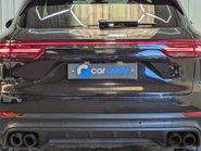 Porsche Cayenne 2.9 Cayenne V6 S Auto 4WD 5dr 41