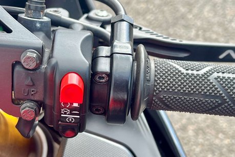 Aprilia RSV RSV 4 Factory 29