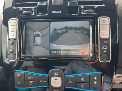 Nissan LEAF 30kWh Tekna Auto 5dr 24