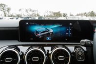 Mercedes-Benz A Class A 180 SE EXECUTIVE 25