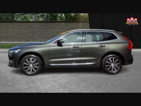 Volvo XC60 B4 INSCRIPTION AWD 7