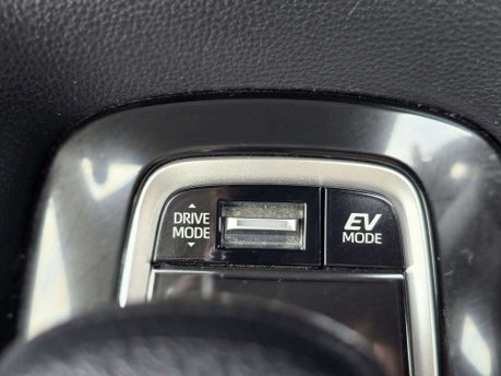 Toyota Corolla 1.8 VVT-h Design Touring Sports 5dr Petrol Hybrid CVT Euro 6 (s/s) (122 ps) 22