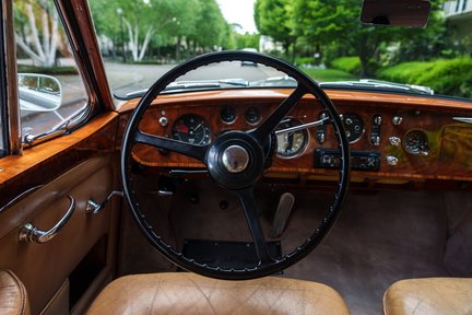 Bentley S1 Continental Fastback 15