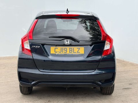 Honda Jazz 1.3 Jazz EX i-VTec 5dr 37