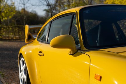 Porsche 911 993 CARRERA 12