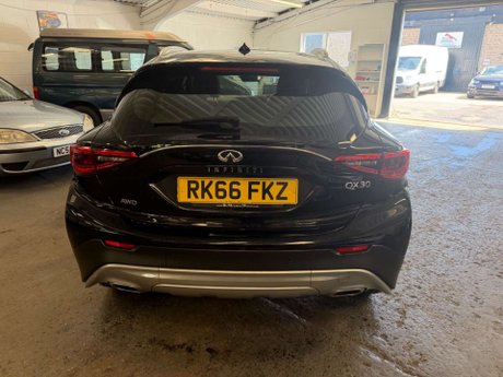 Infiniti QX30 2.2d Premium DCT AWD Euro 6 (s/s) 5dr 6