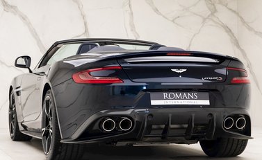 Aston Martin Vanquish S Volante 4