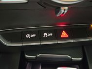 Audi TT 2.5 TFSI Coupe 3dr Petrol S Tronic quattro Euro 6 (s/s) (400 ps) 32