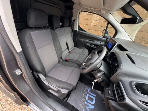 Toyota Proace City 1.5 Proace City Icon 20