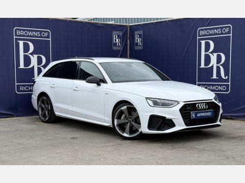 Audi A4 2.0 TDI 40 Black Edition Estate 5dr Diesel S Tronic quattro Euro 6 (s/s) (1 1