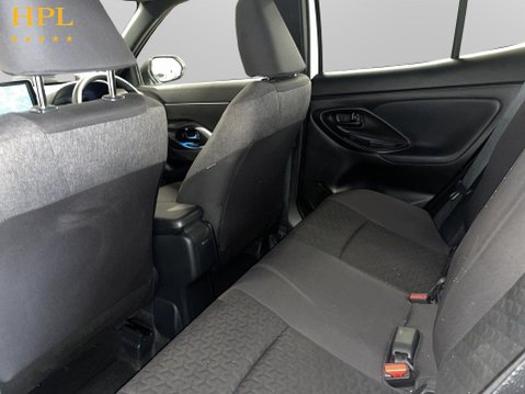 Toyota Yaris Cross 1.5 VVT-h Design SUV 5dr Petrol Hybrid E-CVT Euro 6 (s/s) (116 ps) 20