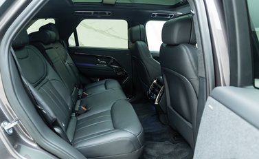 Land Rover Range Rover Sport D350 Autobiography 13