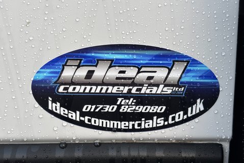 Peugeot Boxer 333 L1 H1 120 ps BlueHdi Professional - Sat Nav & Air Con 14