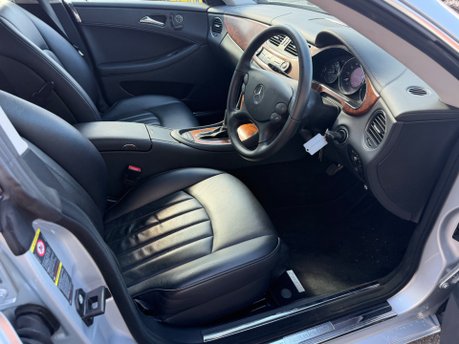 Mercedes-Benz CLS CLS320 CDI 16