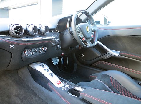 Ferrari F12 Berlinetta 12