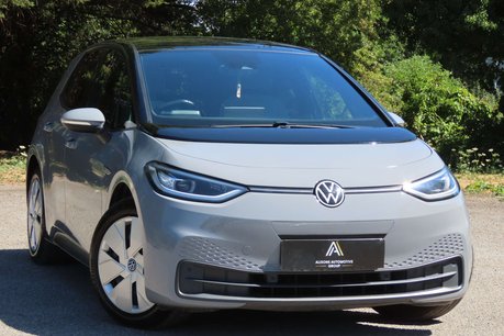 Volkswagen ID.3 Pro Performance 58kWh Family Hatchback 5dr Electric Auto (204 ps) 3