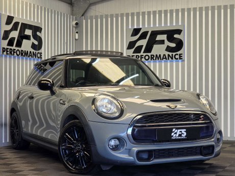 Mini Hatch 2.0 Cooper S Hatchback 3dr Petrol Manual Euro 6 (s/s) (192 ps) 1