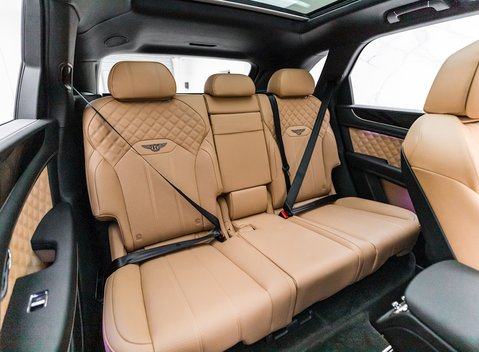 Bentley Bentayga V8 11