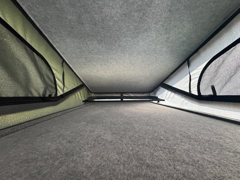 Volkswagen Transporter Camper | 4 Berth | Air Con | Pop Top | Cooker | Rock n Roll Bed 18