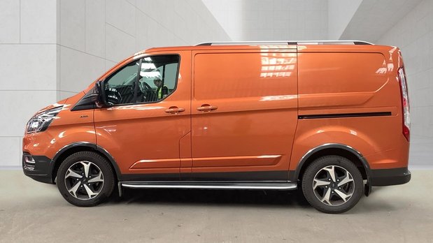 Ford Transit Custom AUTO SWB L1H1 Low Roof 300 Air Con Alloys Sensors Cam EURO 6 7