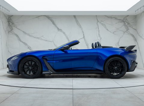 Aston Martin V12 Vantage ROADSTER 6