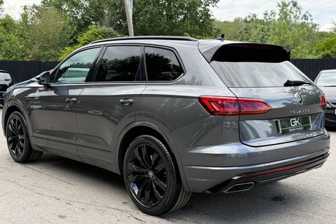 Volkswagen Touareg V6 BLACK EDITION TSI - DEMO +1 OWNER - FULL VW SERVICE HISTORY 8