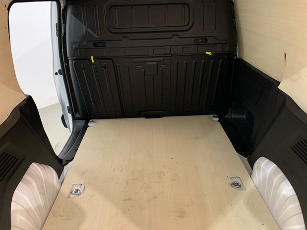 Citroen Berlingo Berlingo M Diesel 1.5 Blue HDi 100ps Van Driver 8