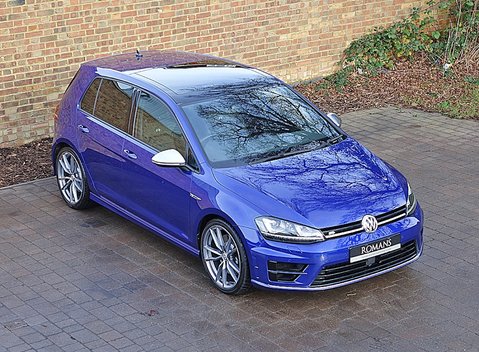 Volkswagen Golf R 8