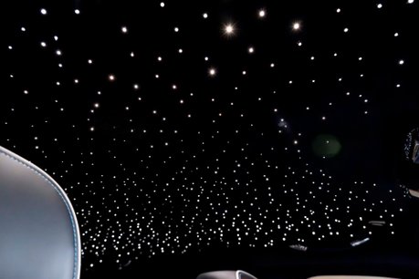 Rolls-Royce Cullinan V12. DYNAMIC PACKAGE. ACTIVE CRUISE. SHOOTING STAR HEADLINER. HUD 45