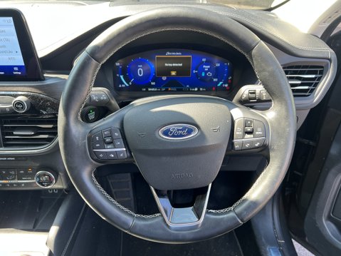 Ford Kuga (Sold) 2.5 Duratec 14.4kWh Vignale SUV 5dr Petrol Plug-in Hybrid CVT Euro 6 21