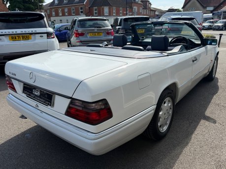 Mercedes-Benz E Class 3.2 E320 Cabriolet 2dr Petrol Automatic (217 bhp) 13