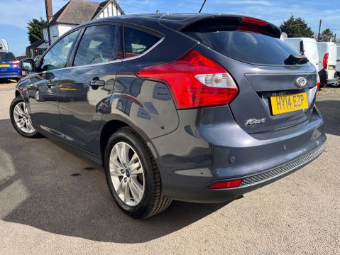 Ford Focus 1.0 Focus Titanium Navigator T 5dr 10