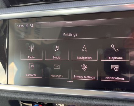 Audi Q3 1.5 Q3 Sport 35 TFSI Semi-Auto 5dr 52