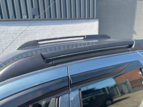 Dacia Duster 1.5 dCi Ambiance Euro 5 5dr 28