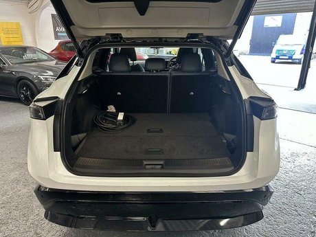 Nissan ARIYA 87kWh Evolve Auto e-4ORCE 5dr 22kW Charger 11