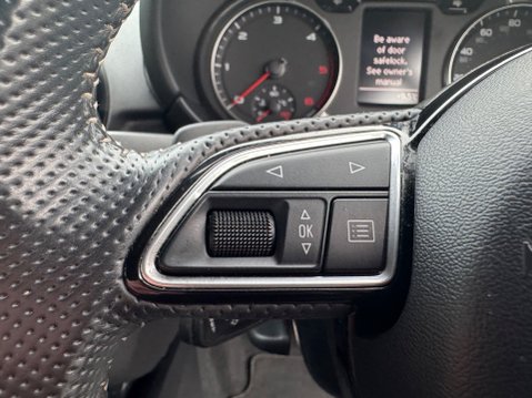 Audi A1 TDI S LINE 12