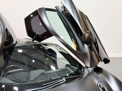 McLaren 720S 4.0T V8 Coupe 2dr Petrol SSG Euro 6 (s/s) (720 ps) 65