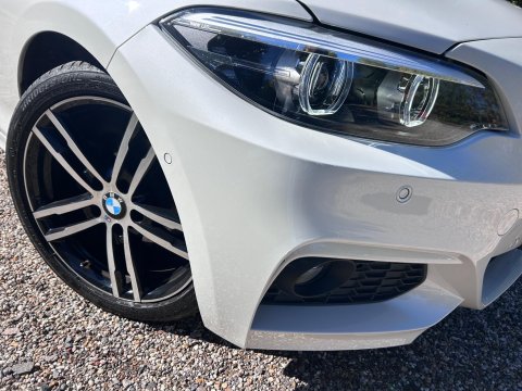 BMW 2 Series 2.0 218d M Sport Auto Euro 6 (s/s) 2dr 27